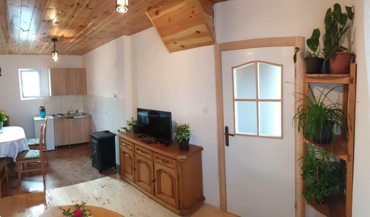 Apartmani Mir Zabljak  Ngoại thất bức ảnh